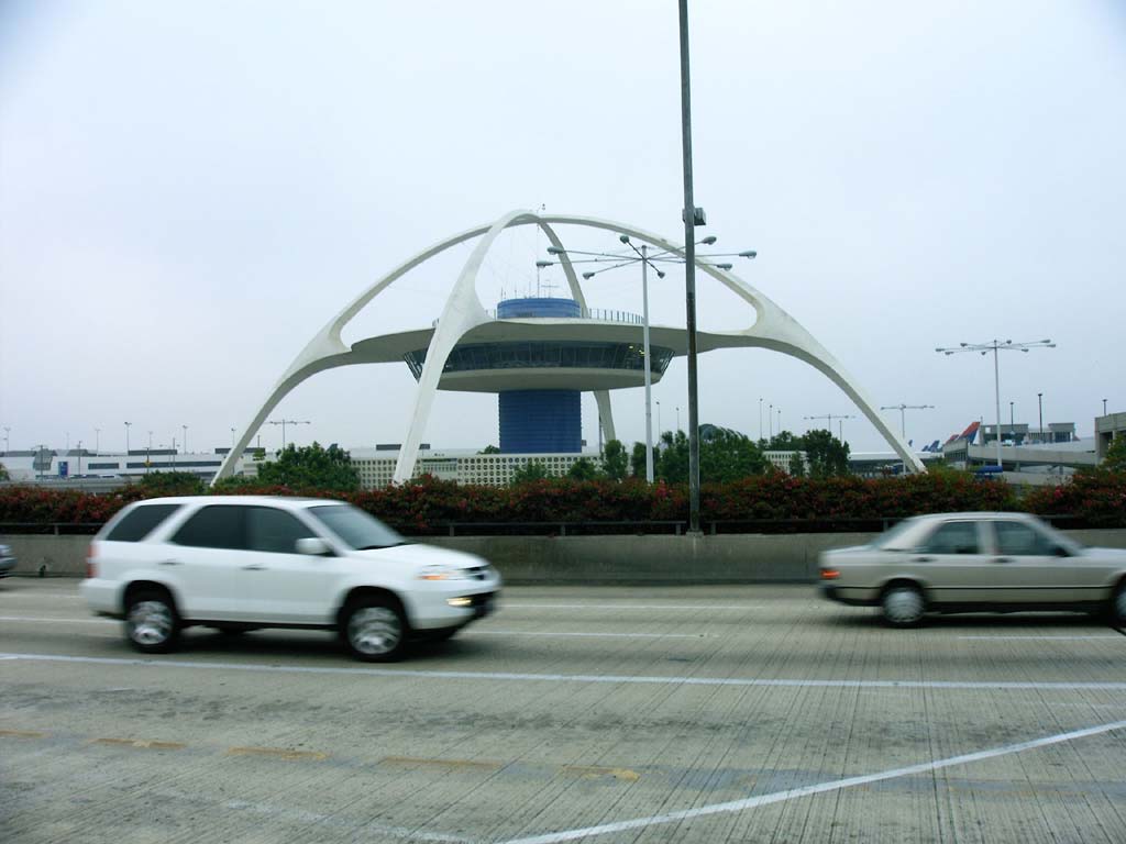 LAX 2